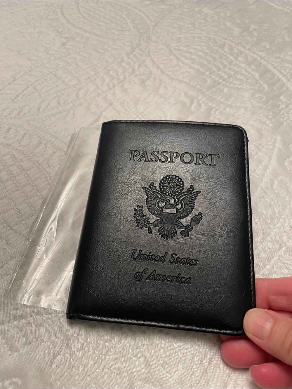 NWOT PASSPORT Holder Wallet Black Faux Soft Leather United States of America